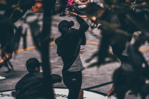記事「最旬のKPOPダンス!その魅力と特徴は?」の画像